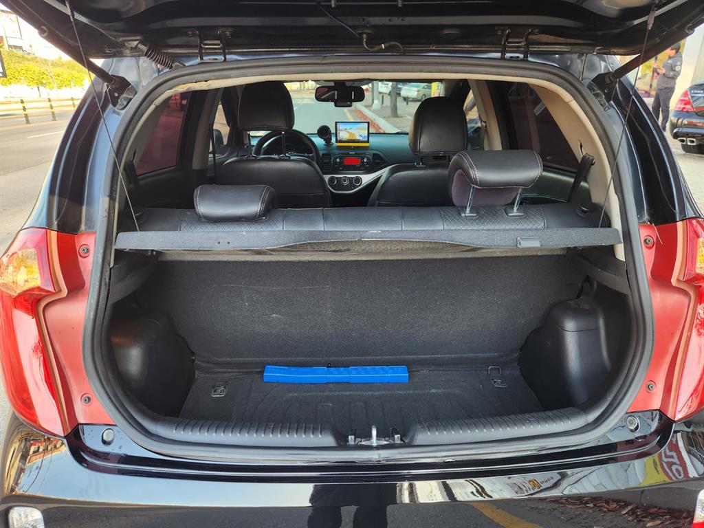 KIA Morning - Vista 6