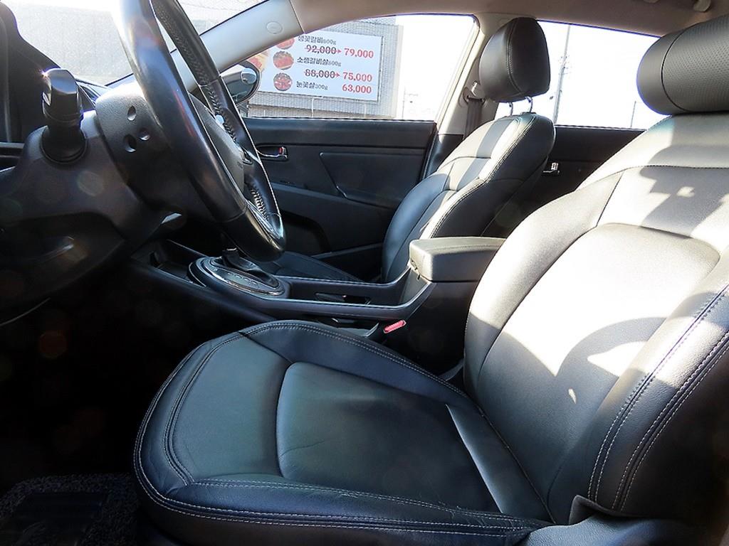 KIA Sportage - Vista 5