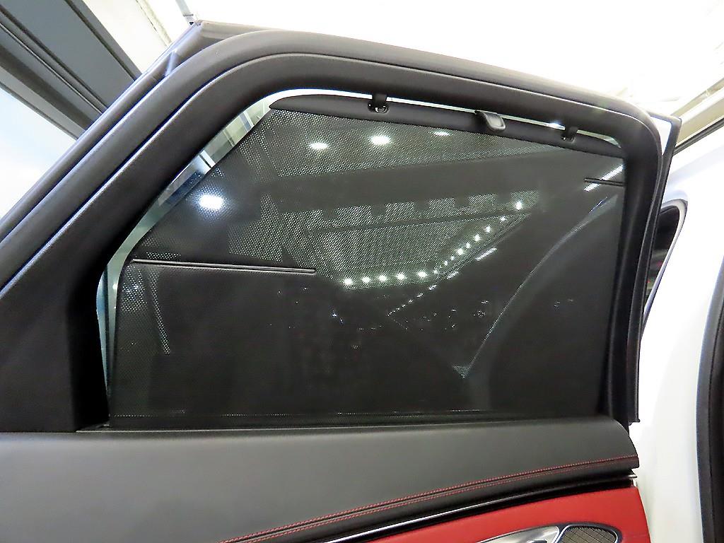 Genesis GV70 2021 Blanco - Importación desde Corea - HF Imports Iquique - Foto 14