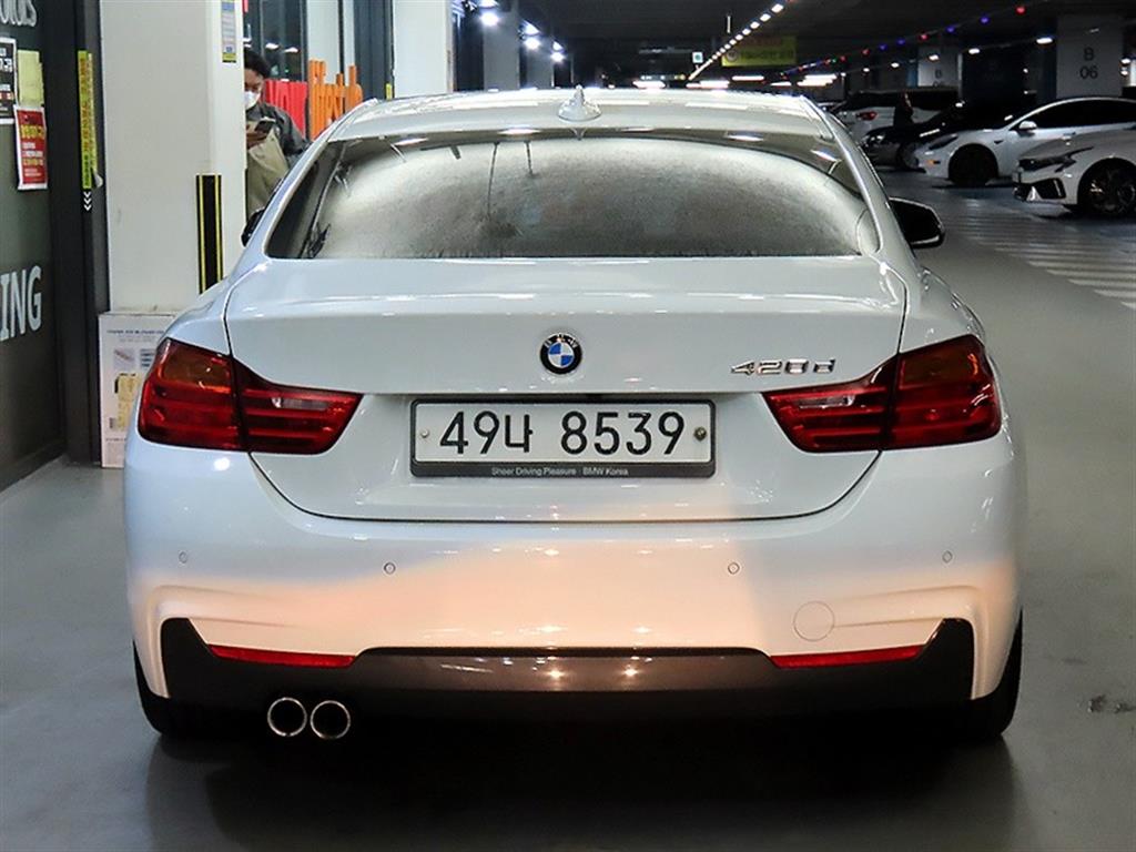 BMW 4 Series - Vista 5