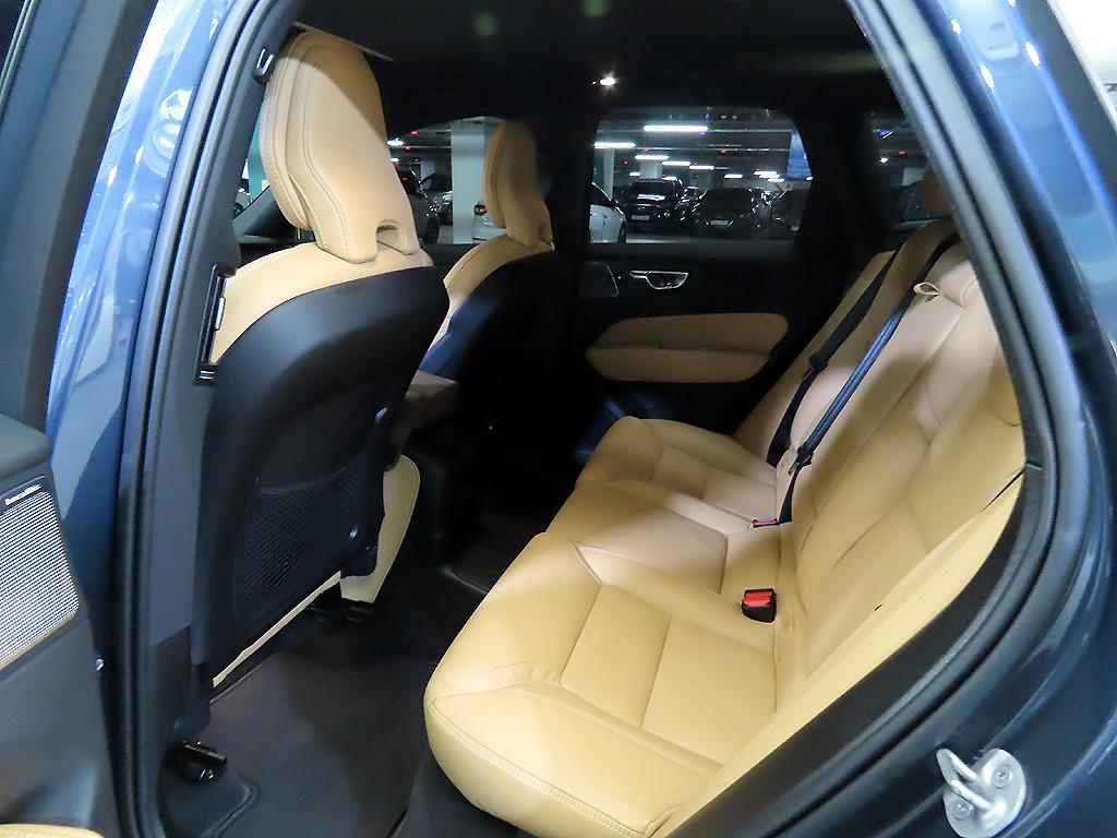 Volvo XC60 - Vista 7