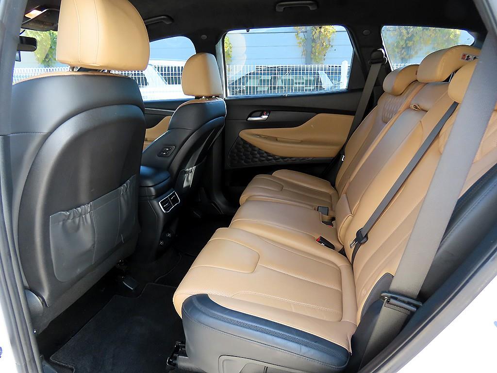 HYUNDAI Santa Fe - Vista 6