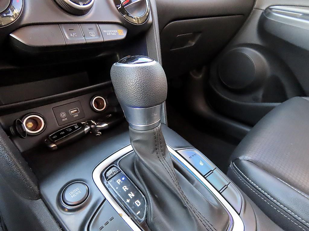 HYUNDAI Kona - Vista 11