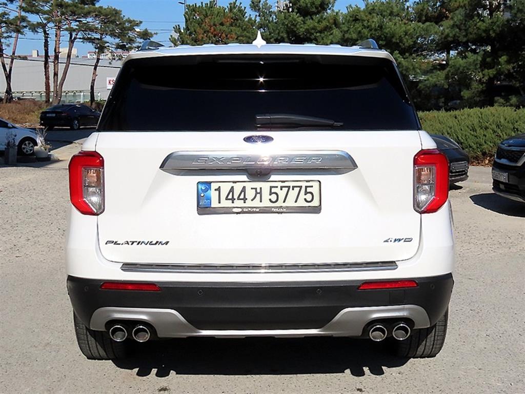 Ford Explorer - Vista 4