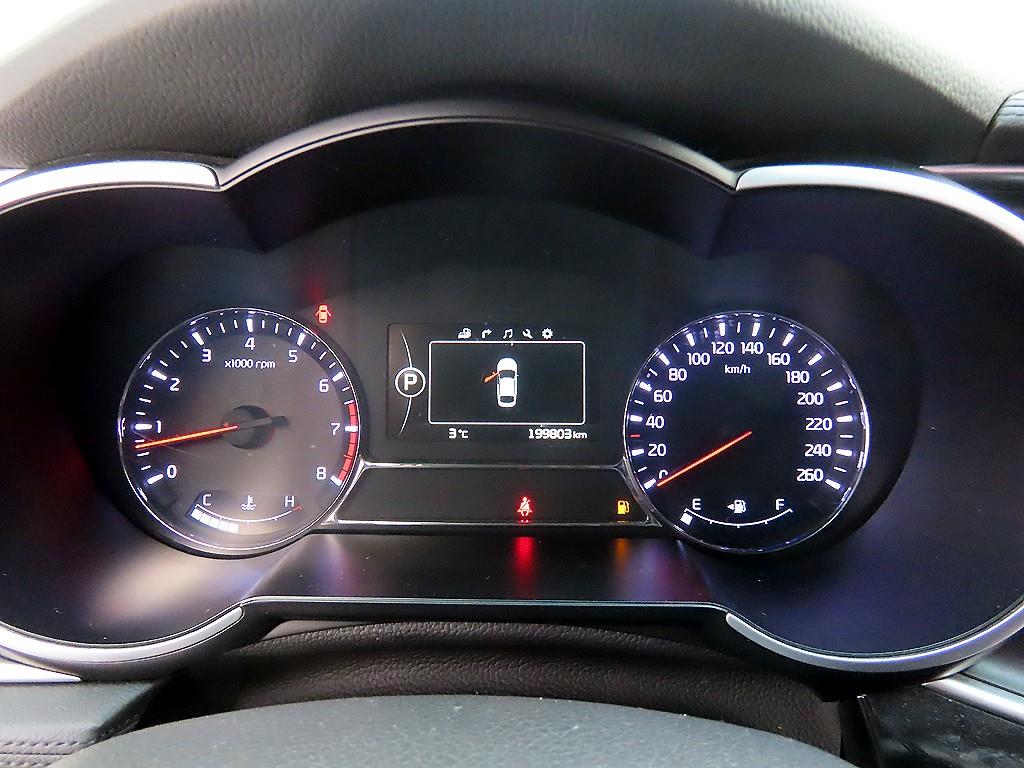 KIA K5 - Vista 9