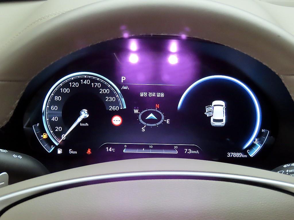 Genesis GV80 - Vista 5