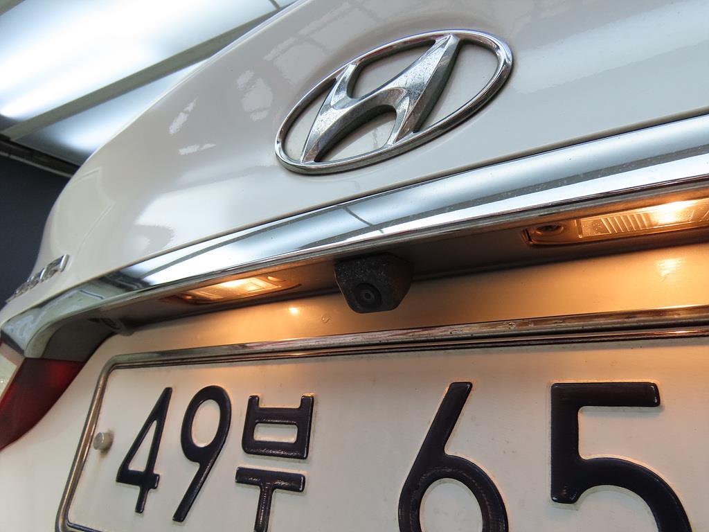 HYUNDAI Sonata 2011 Blanco - Importación desde Corea - HF Imports Iquique - Foto 18