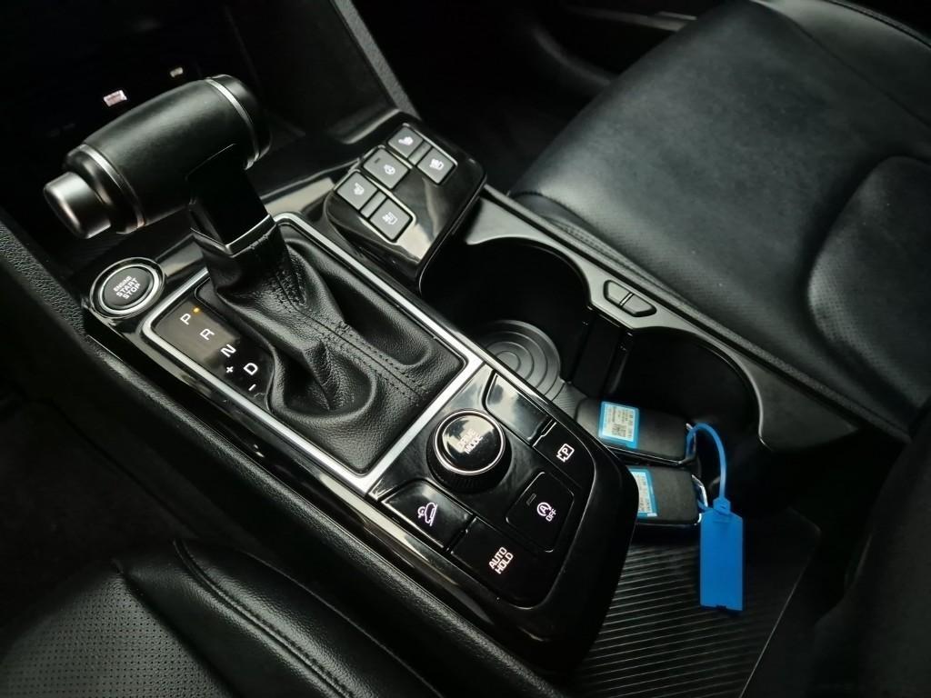 KIA Sportage 2022 Negro - Importación desde Corea - HF Imports Iquique - Foto 17