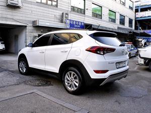 HYUNDAI Tucson - Vista 7