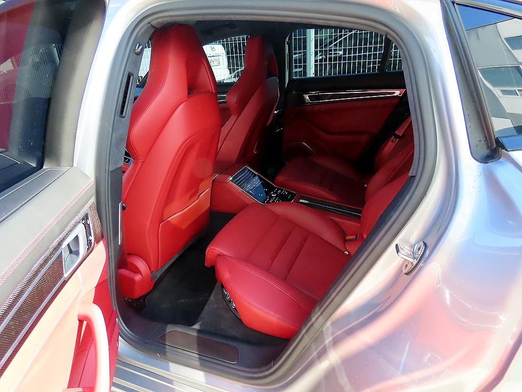 Porsche Panamera - Vista 6