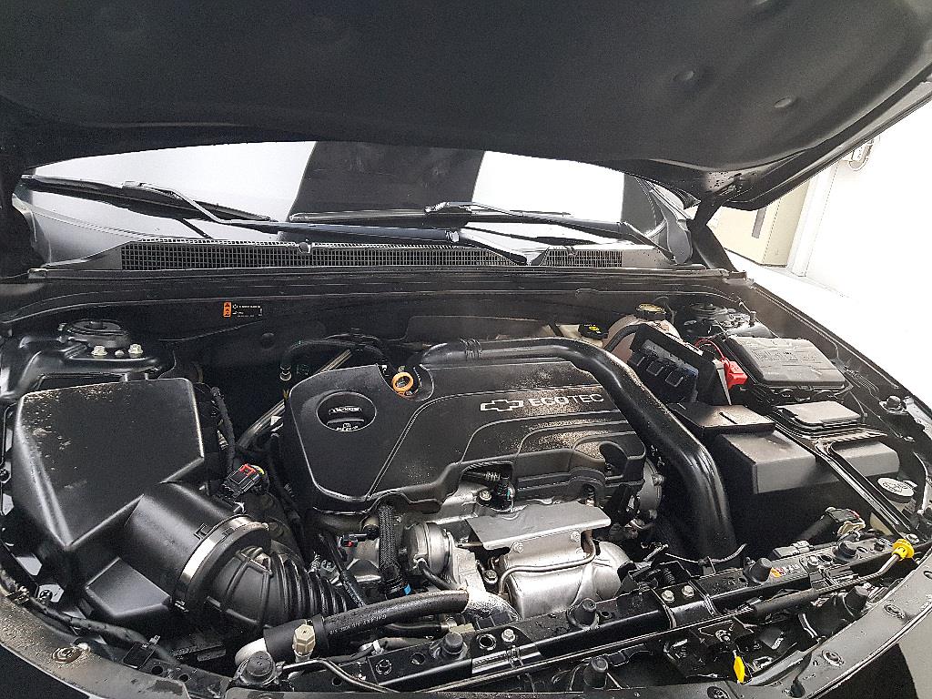 Chevrolet Malibu - Vista 6