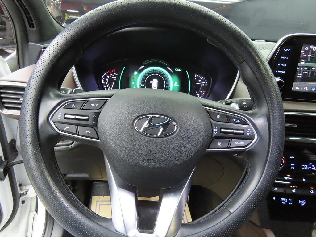 HYUNDAI Santa Fe - Vista 8
