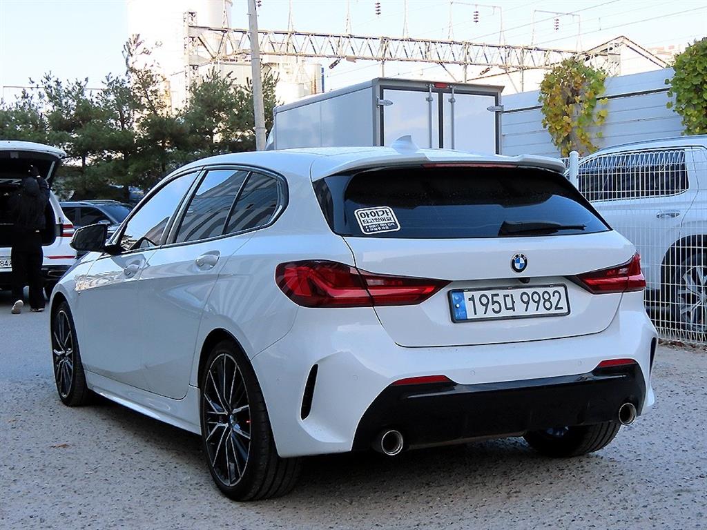 BMW 1 series - Vista 3