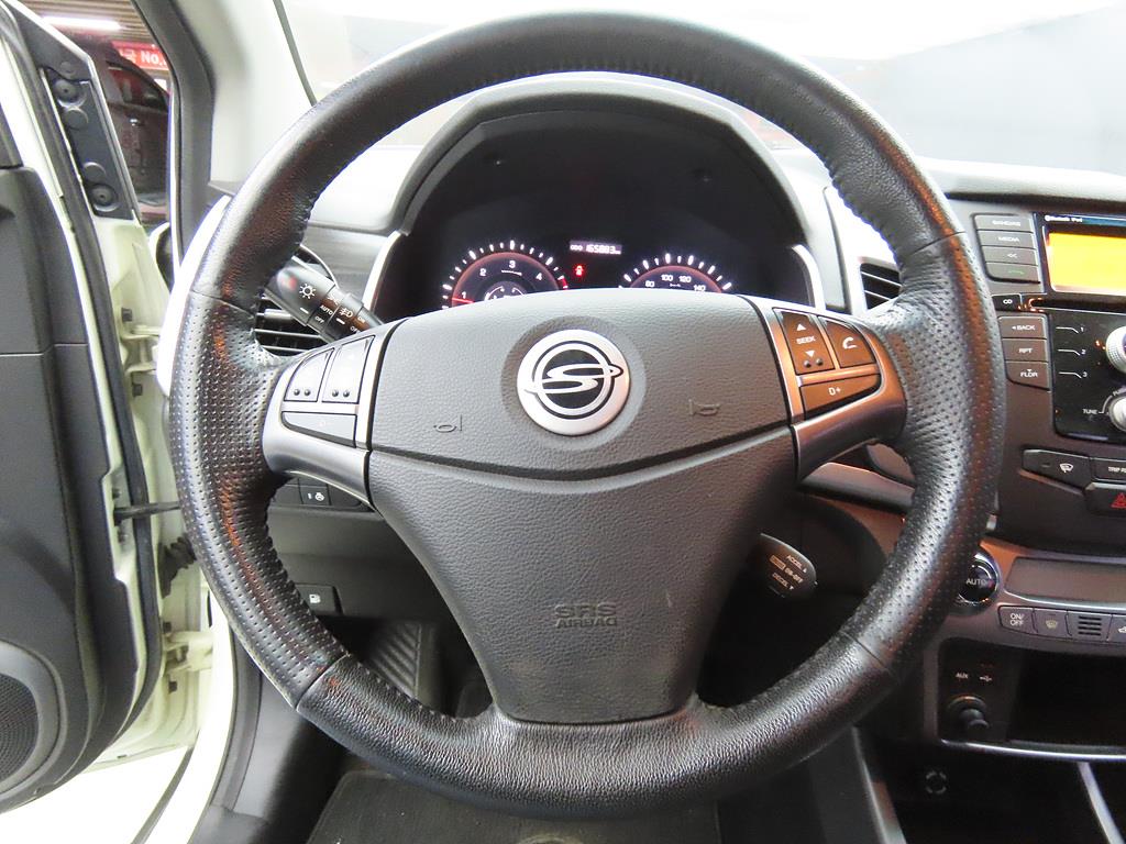 Ssangyong Korando - Vista 8