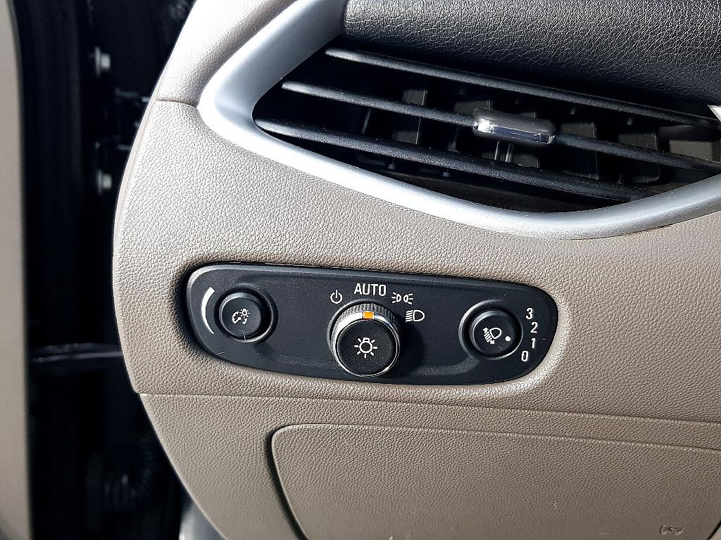 Chevrolet Malibu - Vista 11