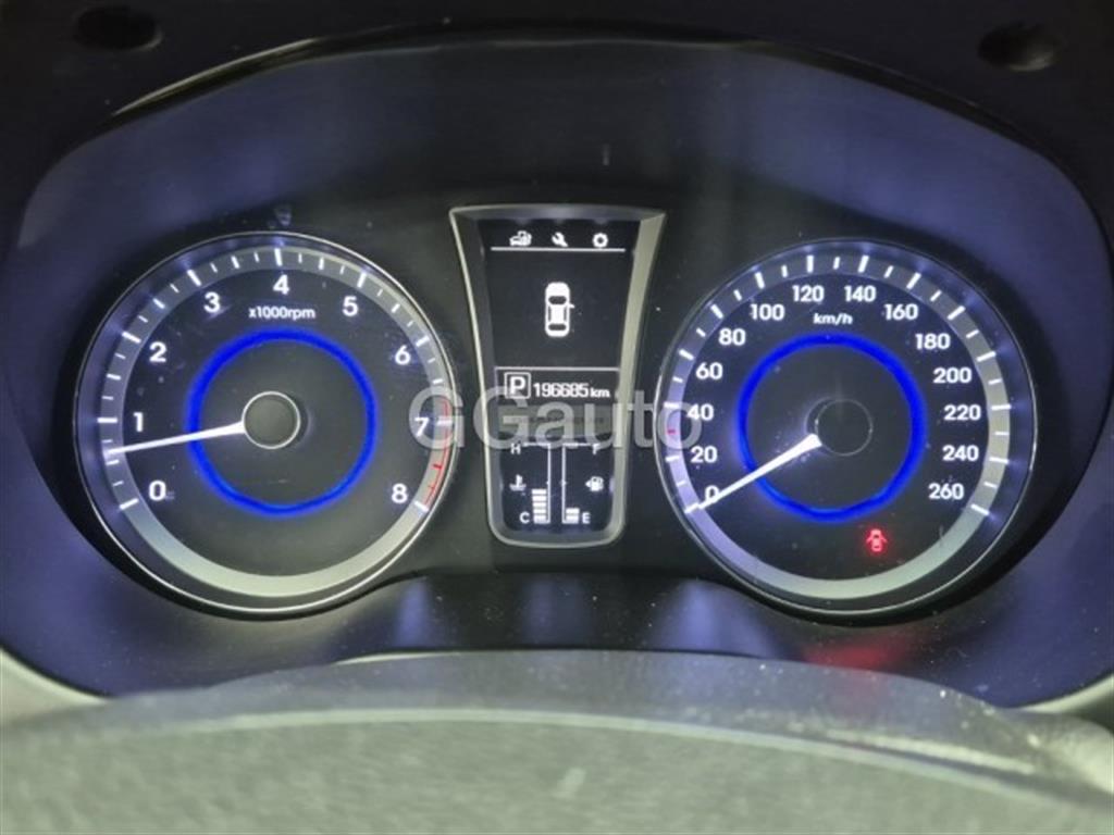 HYUNDAI Grandeur - Vista 7