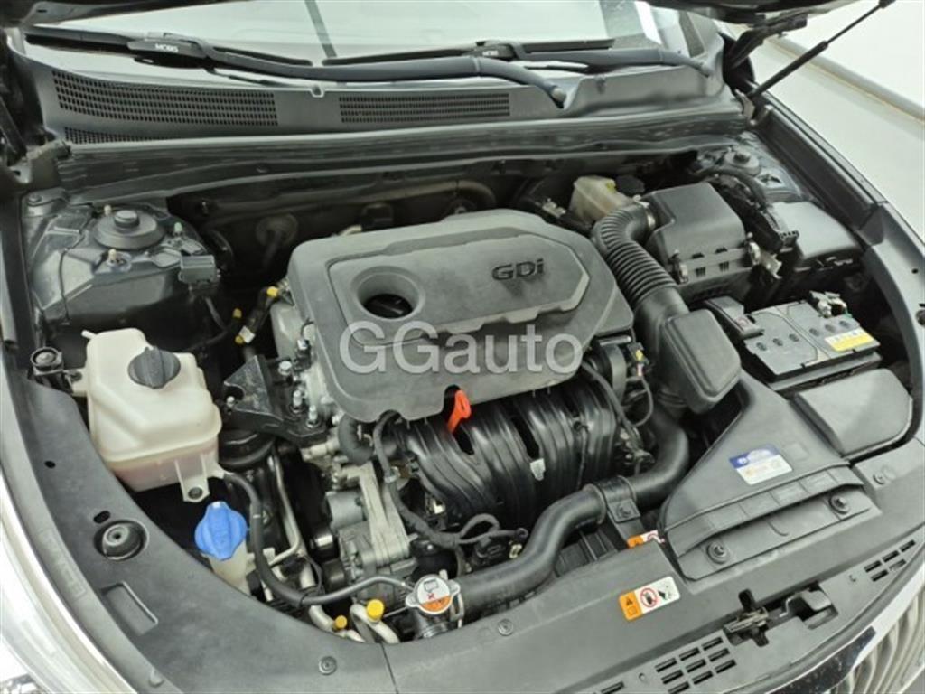 HYUNDAI Grandeur - Vista 6