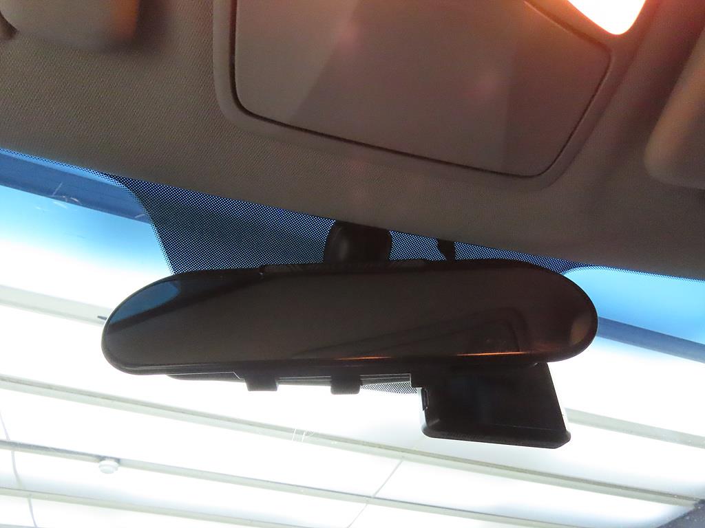 HYUNDAI Sonata - Vista 12