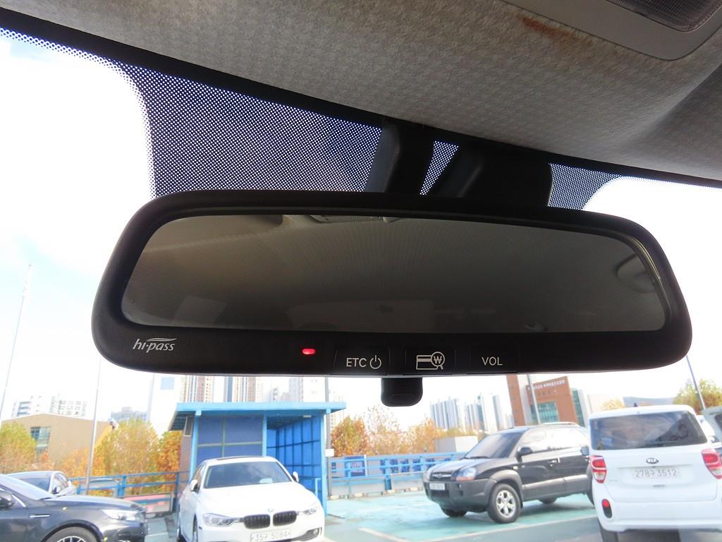 HYUNDAI Casper 2023 Blanco - Importación desde Corea - HF Imports Iquique - Foto 18