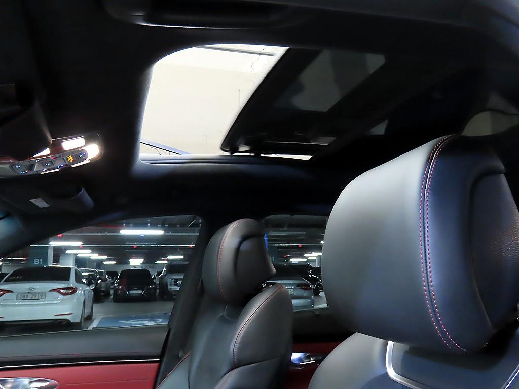 Genesis GV70 2021 Blanco - Importación desde Corea - HF Imports Iquique - Foto 15