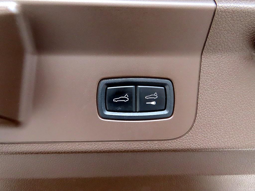 Porsche Panamera 2018 Negro - Importación desde Corea - HF Imports Iquique - Foto 15