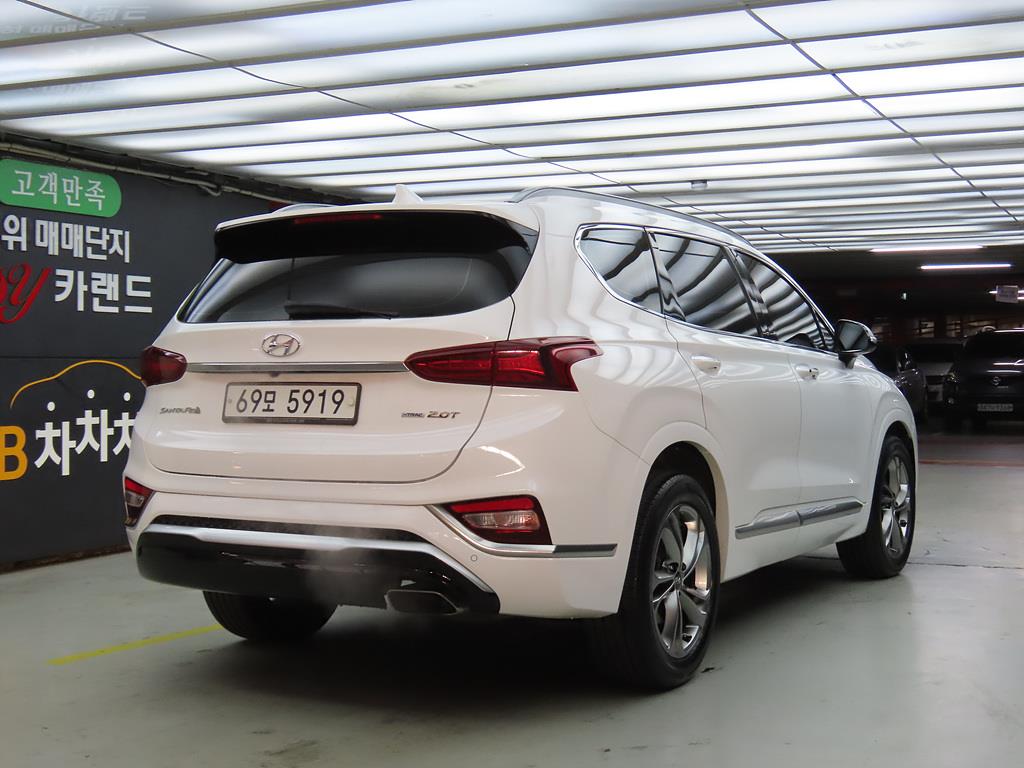 HYUNDAI Santa Fe - Vista 4