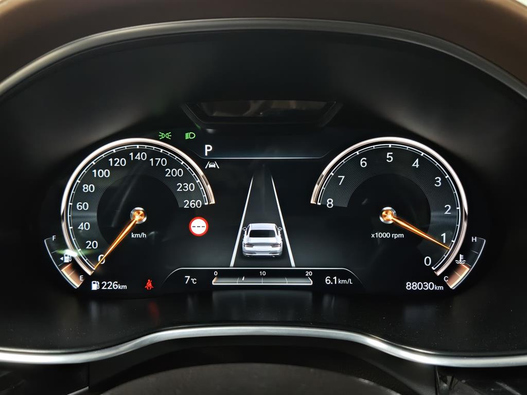 Genesis G80 - Vista 5