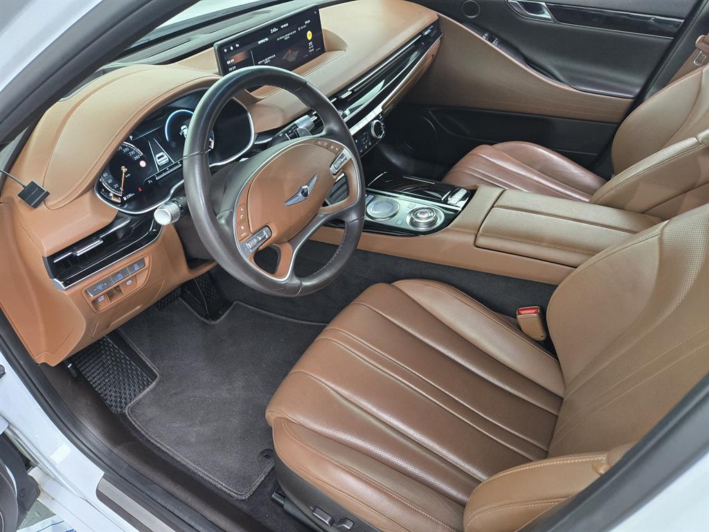 Genesis G80 - Vista 8