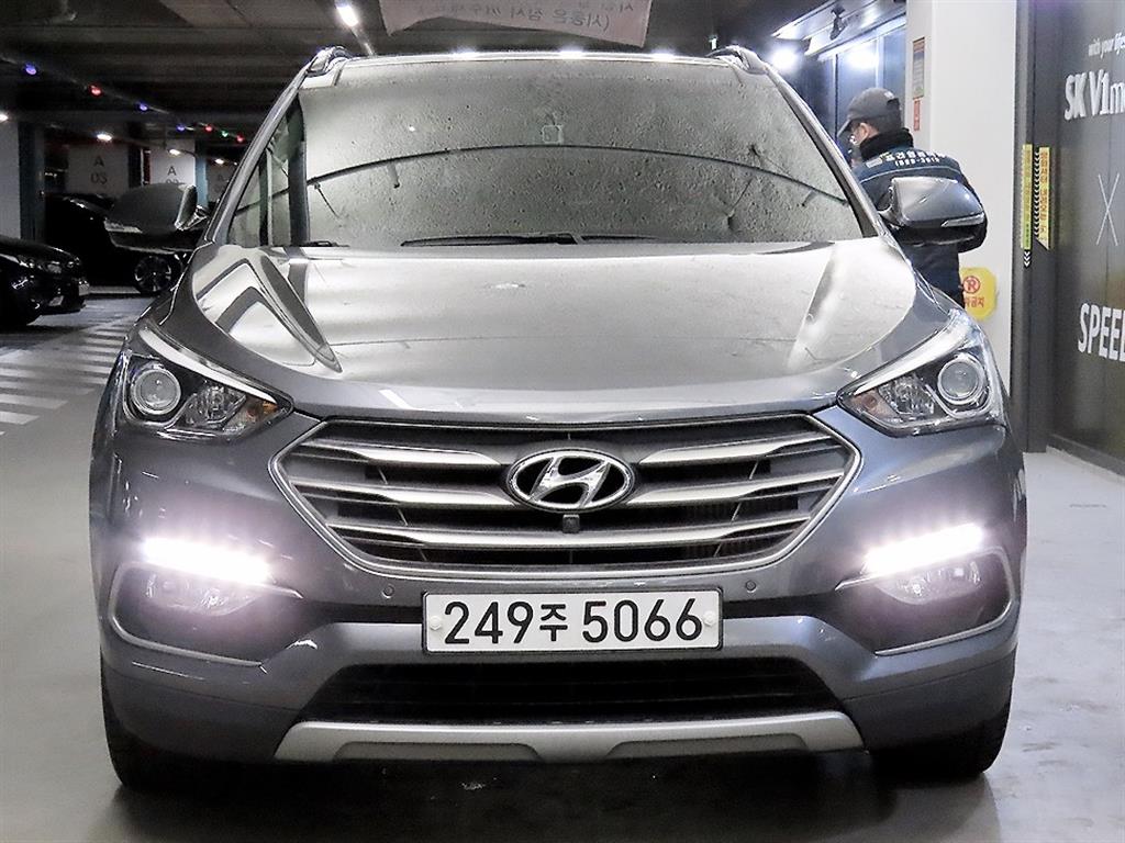 HYUNDAI Santa Fe - Vista 2