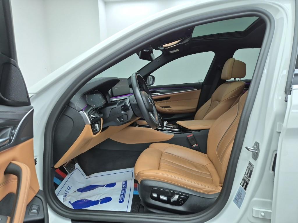 BMW 5 Series - Vista 11