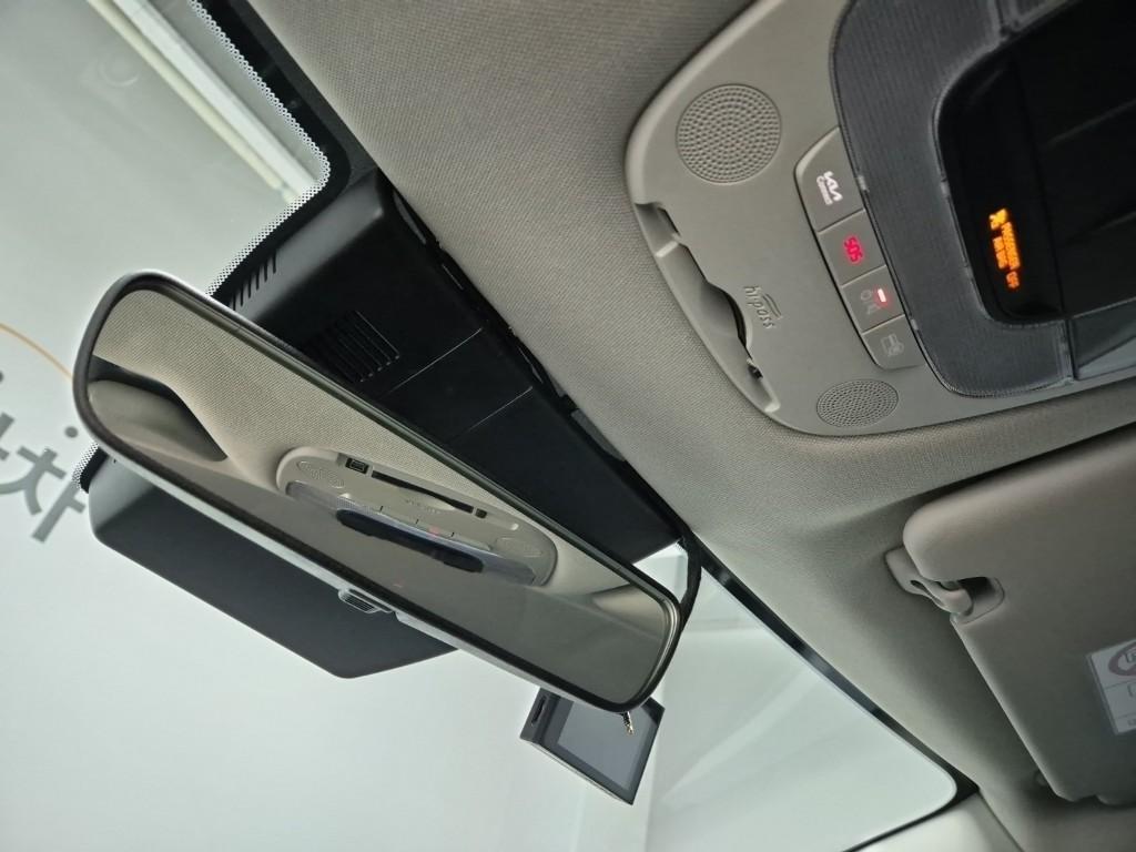 KIA Sportage - Vista 5