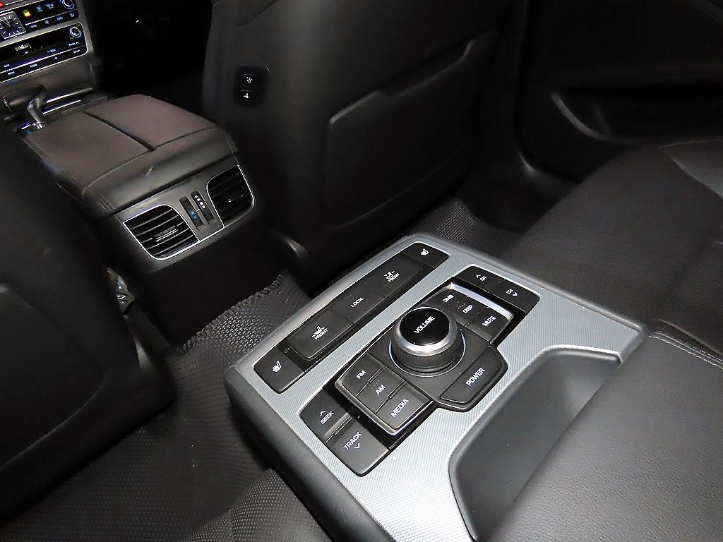 Genesis G80 2019 Negro - Importación desde Corea - HF Imports Iquique - Foto 18