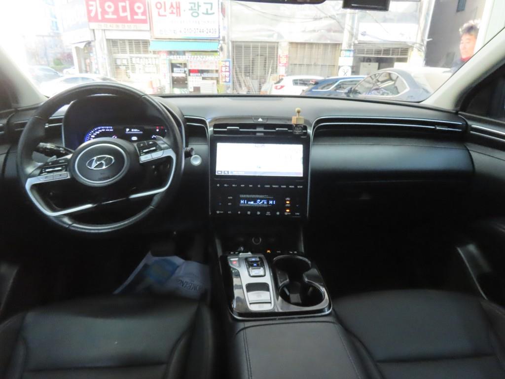 HYUNDAI Tucson - Vista 7