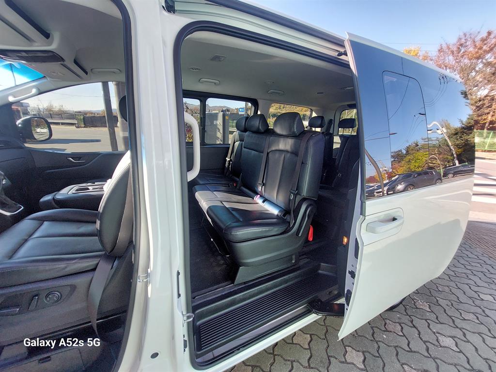 HYUNDAI Staria 2022 the color of pearl - Importación desde Corea - HF Imports Iquique - Foto 16