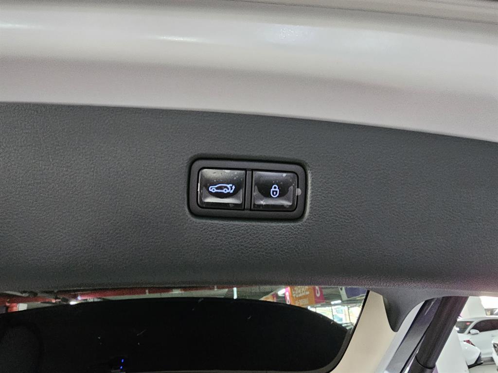 Genesis GV80 2025 Blanco - Importación desde Corea - HF Imports Iquique - Foto 16