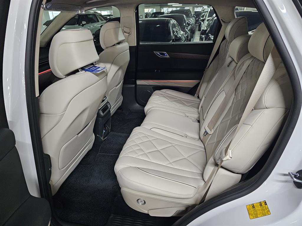 Genesis GV80 - Vista 11