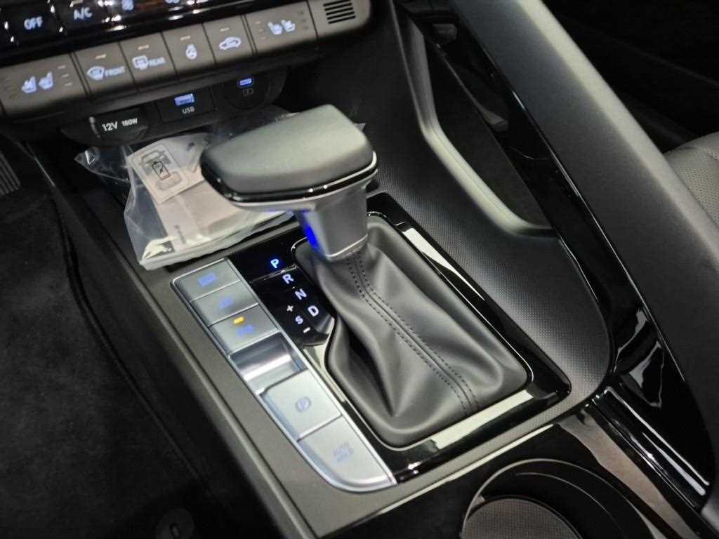 HYUNDAI Avante - Vista 8