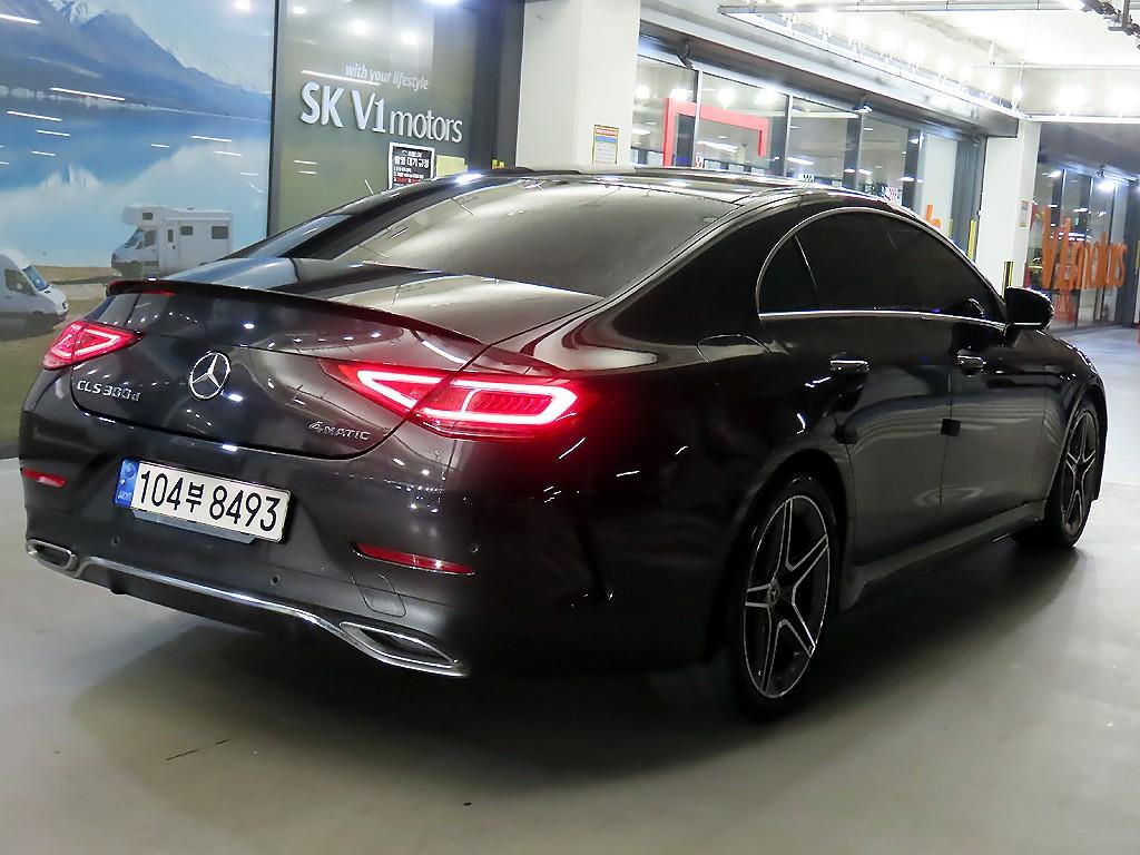 Mercedes Benz CLS Class - Vista 4