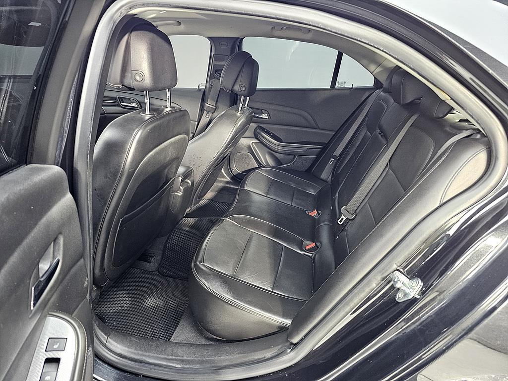 Chevrolet Malibu - Vista 9