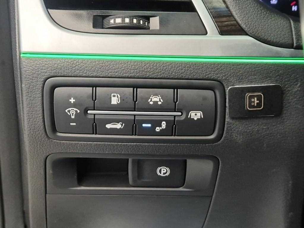 Genesis G80 2018 Negro - Importación desde Corea - HF Imports Iquique - Foto 19