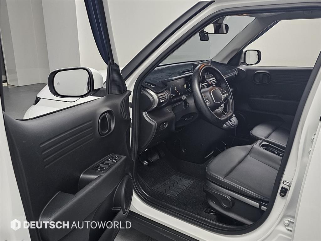 HYUNDAI Casper - Vista 11