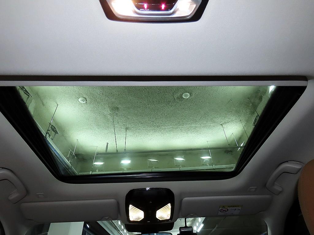 BMW 3 series 2023 Negro - Importación desde Corea - HF Imports Iquique - Foto 17