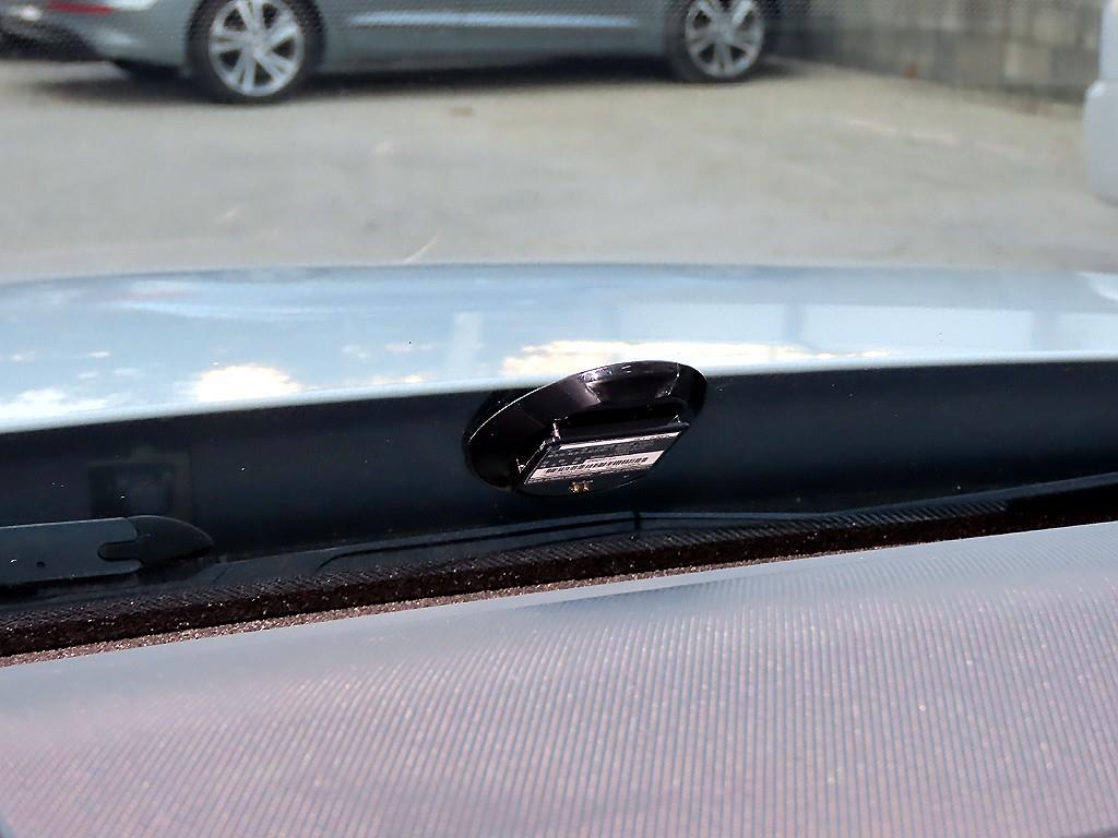 Land Rover Discovery 2018 Blanco - Importación desde Corea - HF Imports Iquique - Foto 14