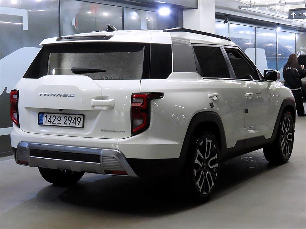 Ssangyong Torres - Vista 4