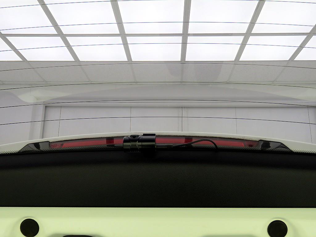 Ssangyong Tivoli 2016 Blanco - Importación desde Corea - HF Imports Iquique - Foto 16