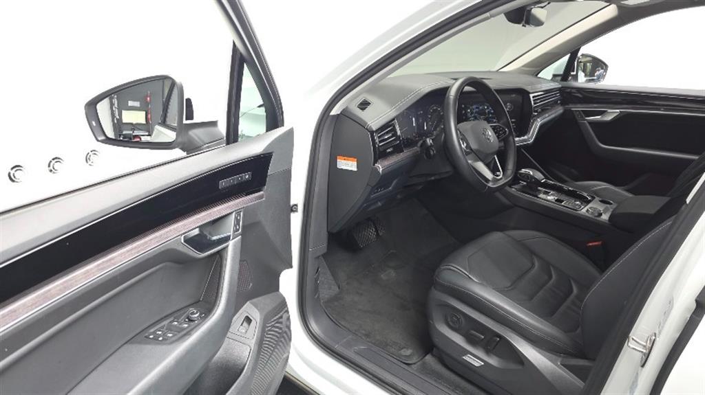 Volkswagen Touareg - Vista 11