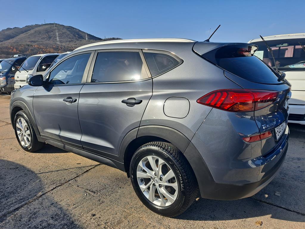 HYUNDAI Tucson - Vista 6