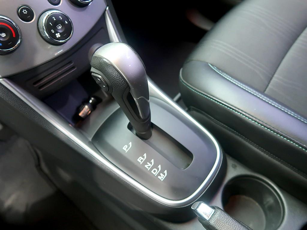 Chevrolet Trax 2013 Blanco - Importación desde Corea - HF Imports Iquique - Foto 10