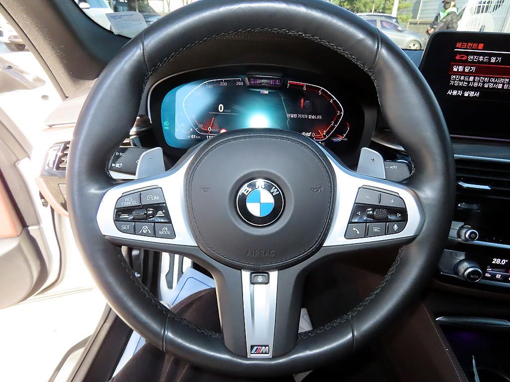 BMW 5 Series - Vista 8