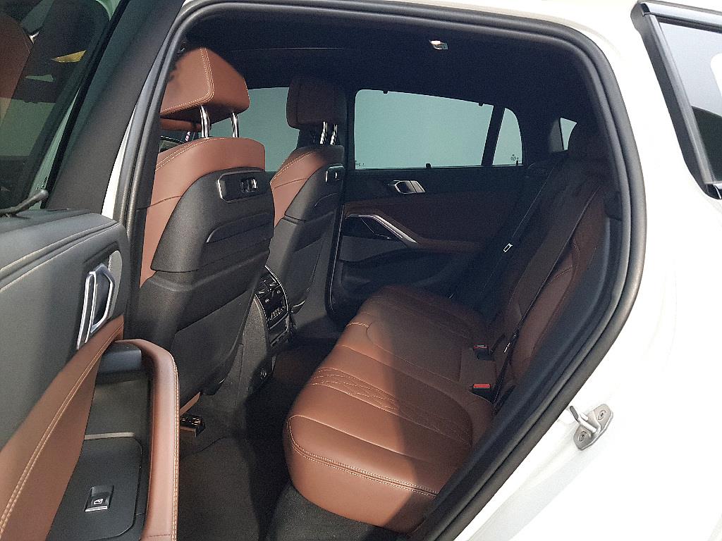 BMW X6 - Vista 9